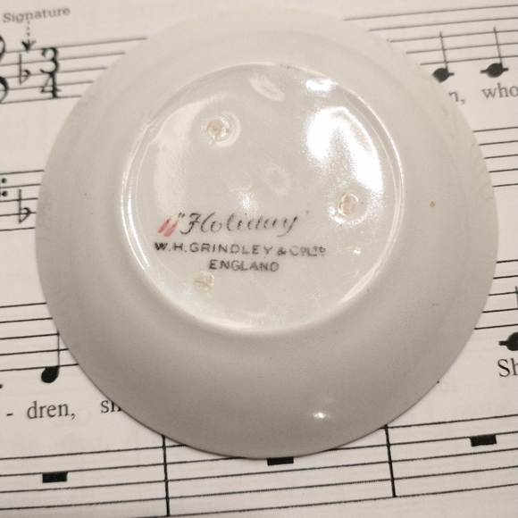 WH Grindley Holiday miniature plate, boat, canoe theme - Picture 2 of 4